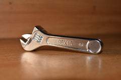 Wrench lighter detail